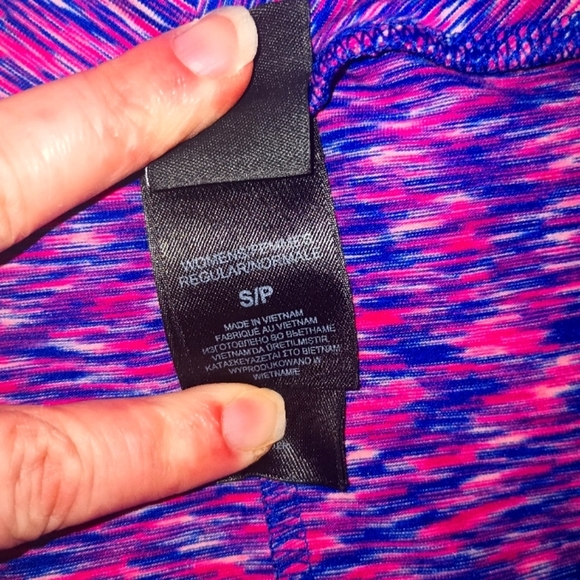 The North Face Ladies Pink/Purple Space Dye Wrap Skirt (Size Small) - Picture 11 of 11